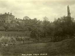 Scan_1_Malton122