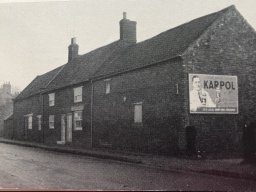 Tithe_Barn